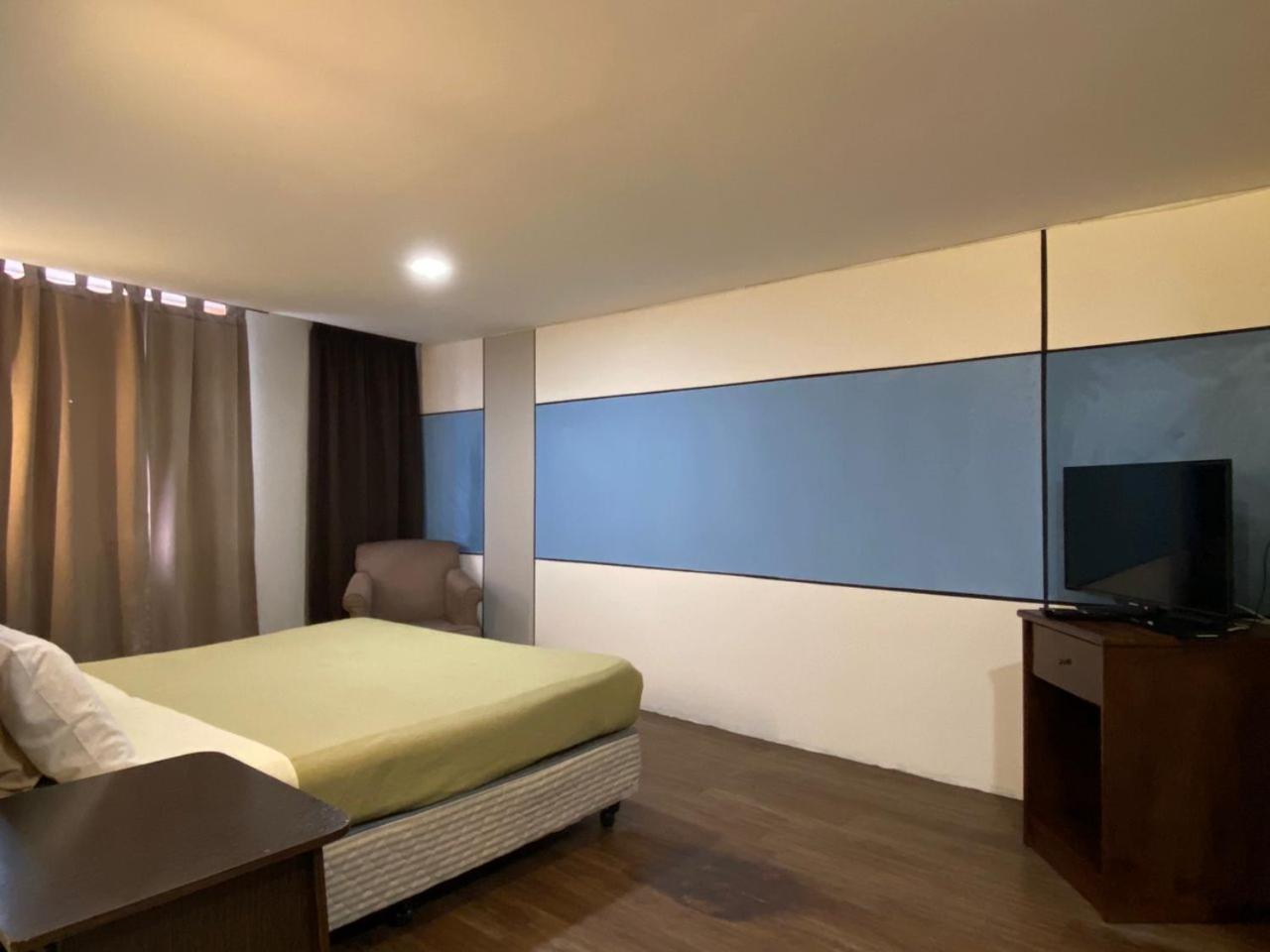 The Little Star Studio Hotel- Star Regency Brincsang Kültér fotó