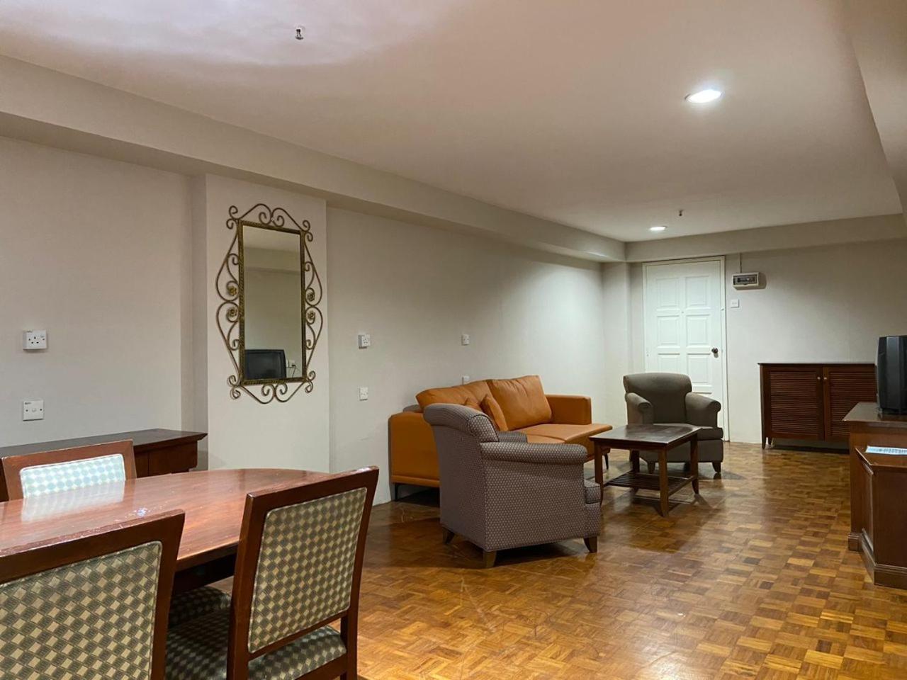 The Little Star Studio Hotel- Star Regency Brincsang Kültér fotó