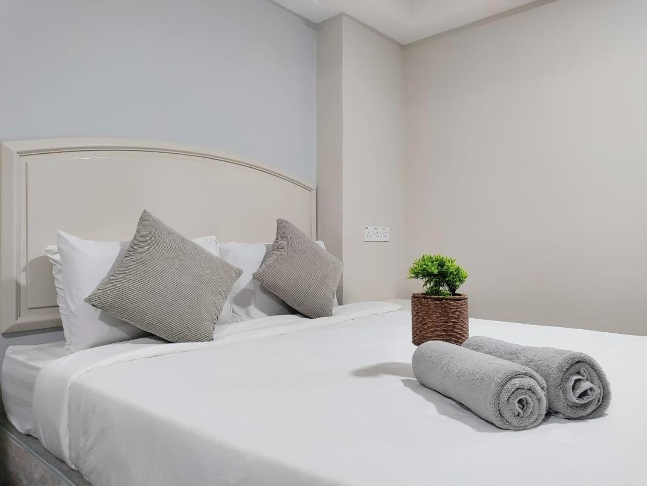 The Little Star Studio Hotel- Star Regency Brincsang Kültér fotó